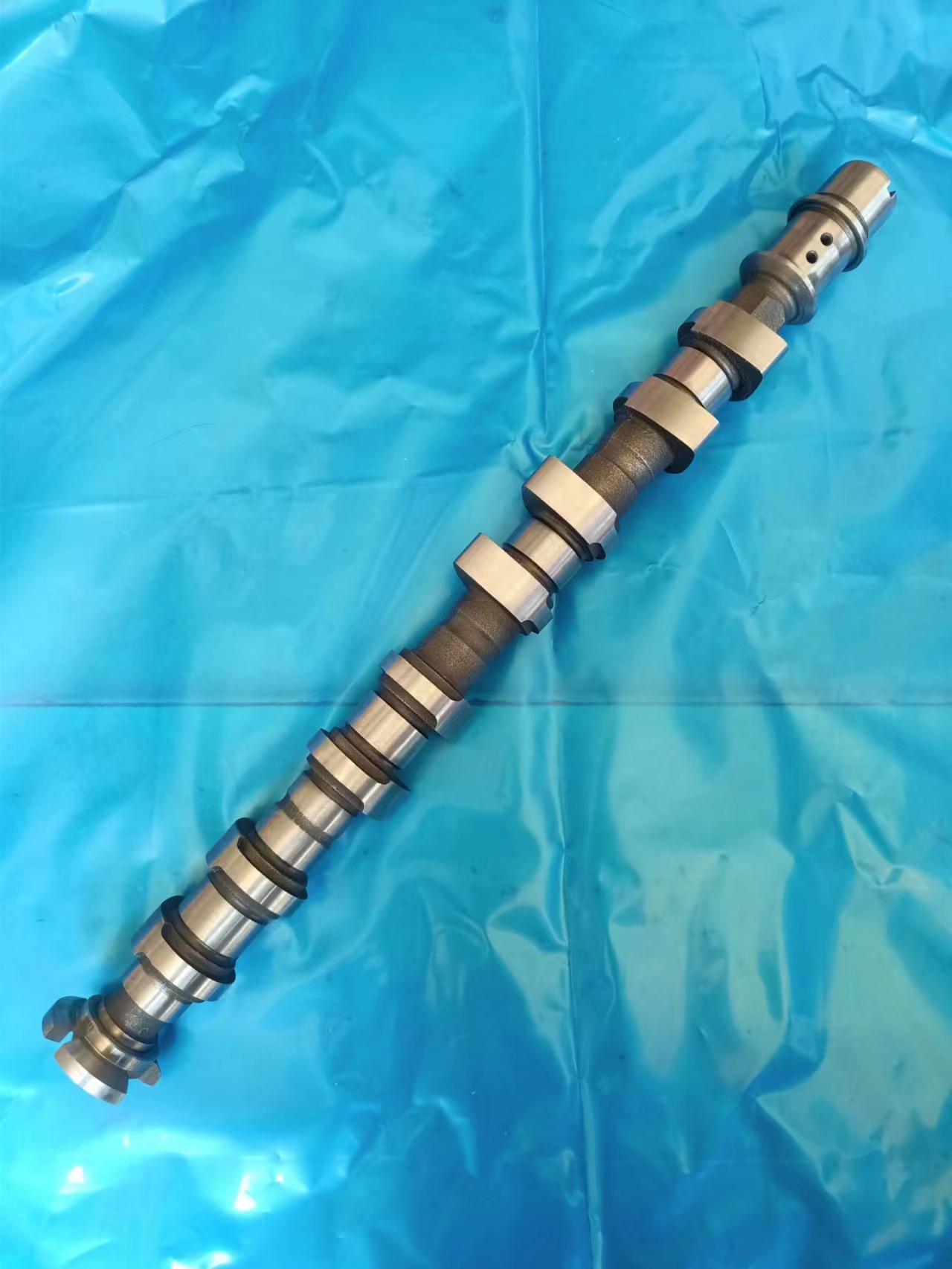 CAMSHAFT